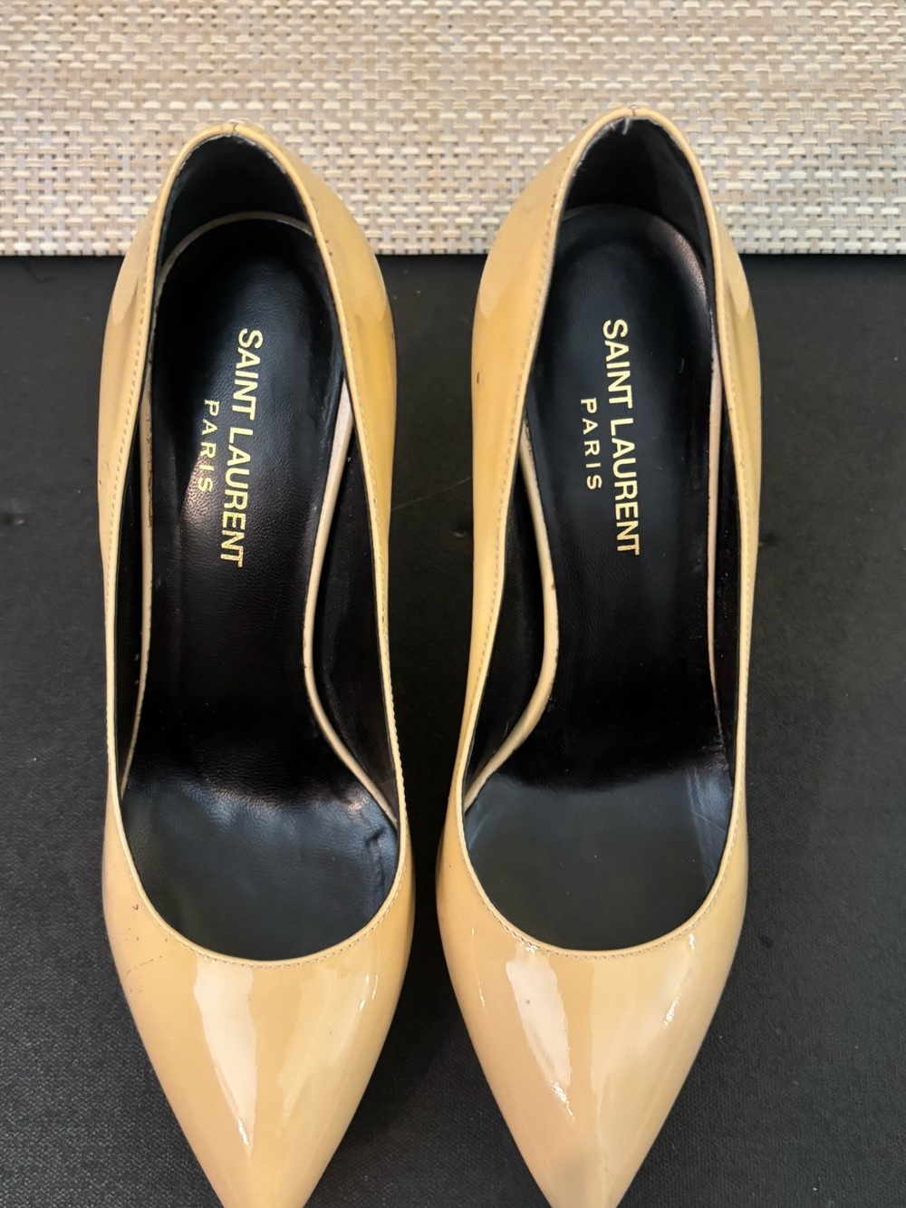 Saint Laurent Nude Patent Leather Pointed Toe Pumps